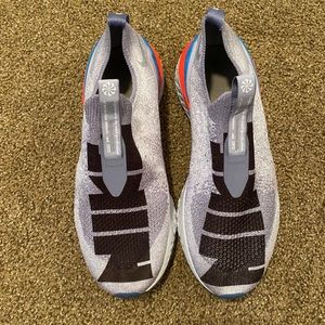 Used Nike React Infinity Run Flyknit W:8.5/ Y:7